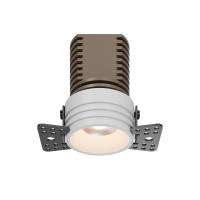 RENDER_DL059-7W3K-TRS-W_on_w_standard