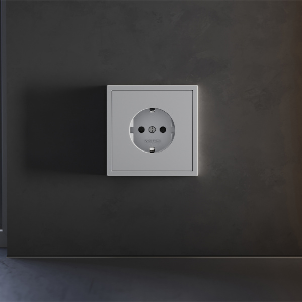 Render_image_front_VLS000716_w_standard