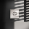 Renderimagefront_VLS040203_w_standard_(1)